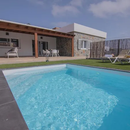 Rustika 1 - Rural Private Pool Villaverde By Holidays ラ・オリーバ
